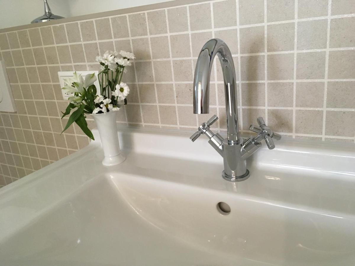Grosszuegiges Appartement -Ruhig Und Doch Zentral โอเดนทาล ภายนอก รูปภาพ
